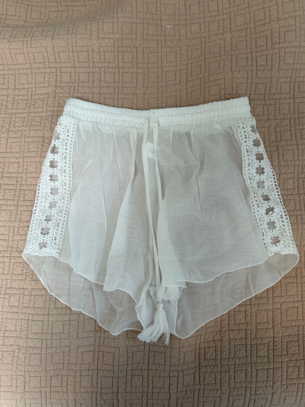 Elan White Sheer Elastic Waist Cover Up shorts